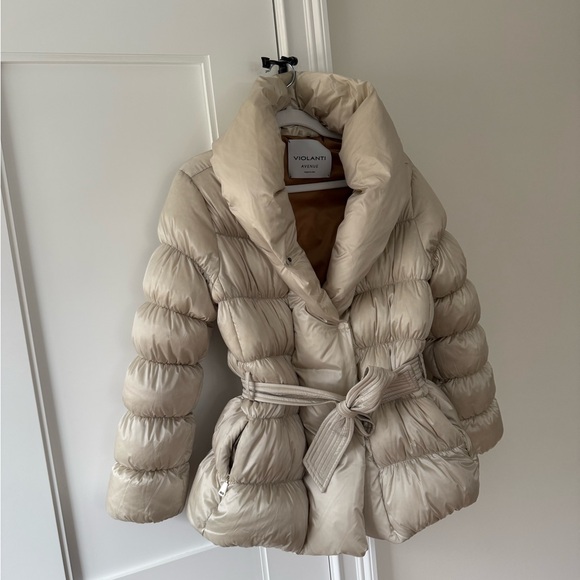 Gorgeous beige Italian Made Violante puffer jacket😍 - Picture 8 of 12